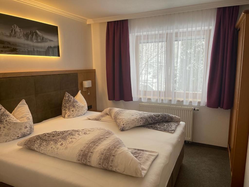 Hotel Apart Anja Ischgl Zewnętrze zdjęcie